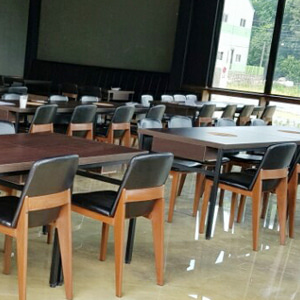 EZM-9599 휴게소 가구 구내식당 휴게실 급식실 교회 회사 함바식당 의자 테이블 제작 전문