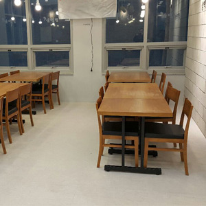EZM-7258 휴게소 가구 구내식당 휴게실 급식실 교회 회사 함바식당 의자 테이블 제작 전문