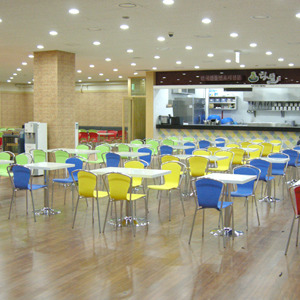 EZM-2696 휴게소 가구 구내식당 휴게실 급식실 교회 회사 함바식당 의자 테이블 제작 전문