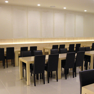 EZM-2707 휴게소 가구 구내식당 휴게실 급식실 교회 회사 함바식당 의자 테이블 제작 전문