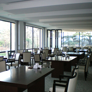 EZM-2710 휴게소 가구 구내식당 휴게실 급식실 교회 회사 함바식당 의자 테이블 제작 전문