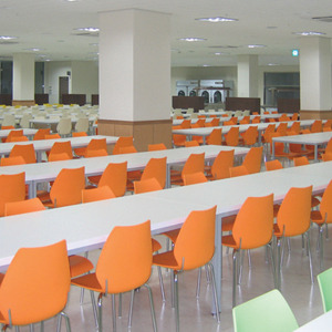 EZM-3163 휴게소 가구 구내식당 휴게실 급식실 교회 회사 함바식당 의자 테이블 제작 전문
