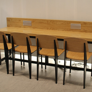 EZM-3409 휴게소 가구 구내식당 휴게실 급식실 교회 회사 함바식당 의자 테이블 제작 전문