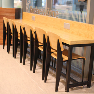 EZM-3410 휴게소 가구 구내식당 휴게실 급식실 교회 회사 함바식당 의자 테이블 제작 전문