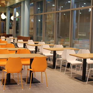 EZM-3428 휴게소 가구 구내식당 휴게실 급식실 교회 회사 함바식당 의자 테이블 제작 전문