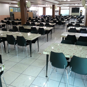 EZM-3469 휴게소 가구 구내식당 휴게실 급식실 교회 회사 함바식당 의자 테이블 제작 전문
