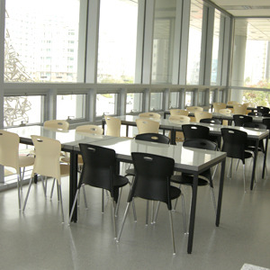 EZM-3518 휴게소 가구 구내식당 휴게실 급식실 교회 회사 함바식당 의자 테이블 제작 전문