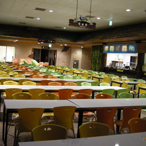 EZM-3940 휴게소 가구 구내식당 휴게실 급식실 교회 회사 함바식당 의자 테이블 제작 전문