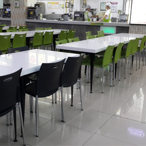EZM-4515 휴게소 가구 구내식당 휴게실 급식실 교회 회사 함바식당 의자 테이블 제작 전문