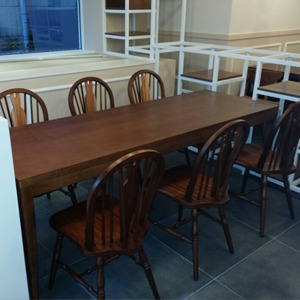 EZM-7260 휴게소 가구 구내식당 휴게실 급식실 교회 회사 함바식당 의자 테이블 제작 전문